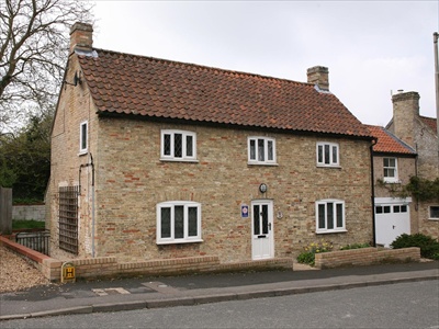 Hilary's Cottage Exterior 